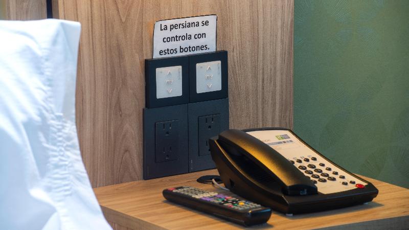 חדר סטנדרט עם מיטת קינג, Holiday Inn Express & Suites Cuernavaca, An Ihg