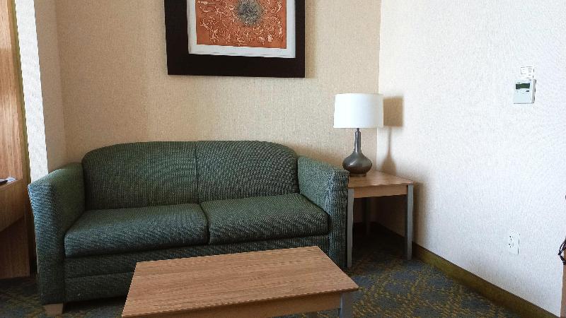 מיטת קינג בסוויטה, Holiday Inn Express & Suites Cuernavaca, An Ihg