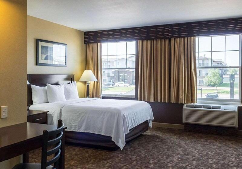 キングサイズベッドのスイートルーム, Holiday Inn Express & Suites Lexington North West The Vineyard, An Ihg