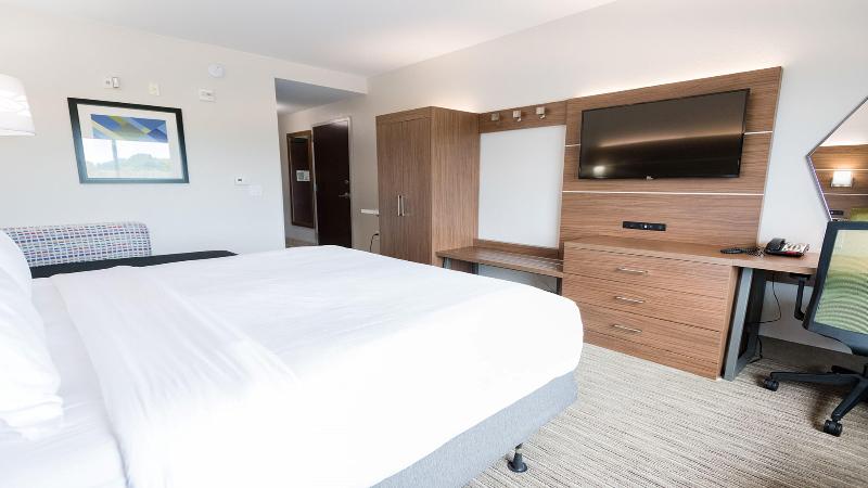 キングサイズベッドのスタンダードルーム, Holiday Inn Express & Suites Lexington North West The Vineyard, An Ihg