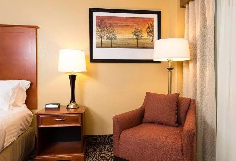 身障者適用スイートルーム, Doubletree By Hilton Wilmington, Nc