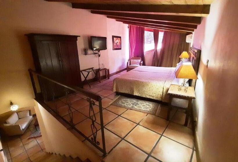 סוויטה, Los Almendros De San Lorenzo