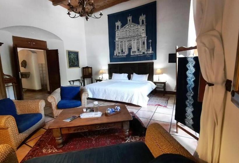 סוויטה, Los Almendros De San Lorenzo