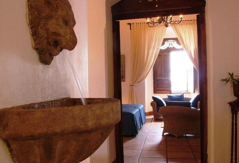 סוויטה, Los Almendros De San Lorenzo