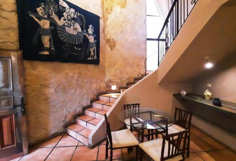 דירת חדר, Los Almendros De San Lorenzo