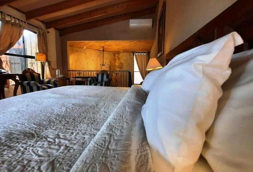 דירת חדר, Los Almendros De San Lorenzo