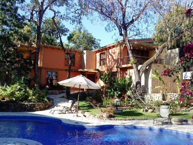 דירת חדר, Los Almendros De San Lorenzo