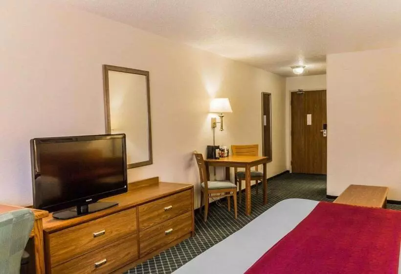 キングサイズベッドのデラックスルーム, Quality Inn & Suites Golden  Denver West