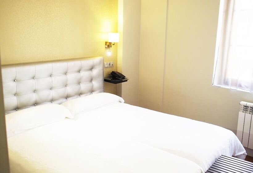 スーペリアールーム, Rosal