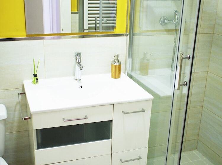 スタンダードルーム, Rosal