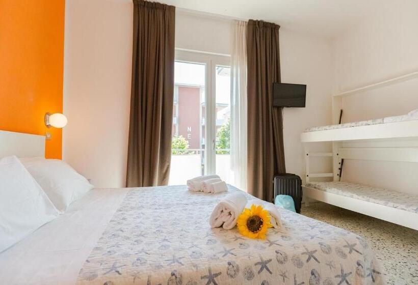 4인용 스탠다드 룸, Sanremo