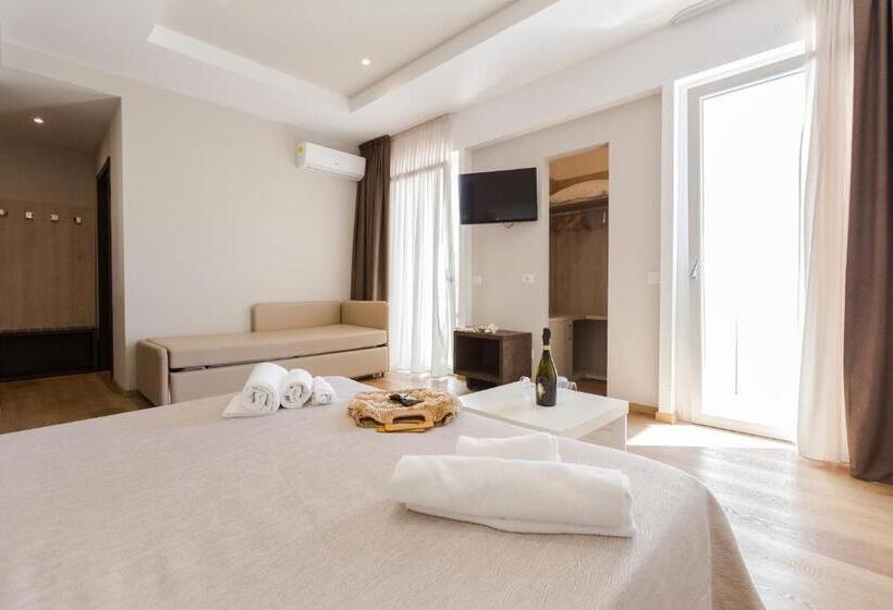 디럭스 룸, Sanremo