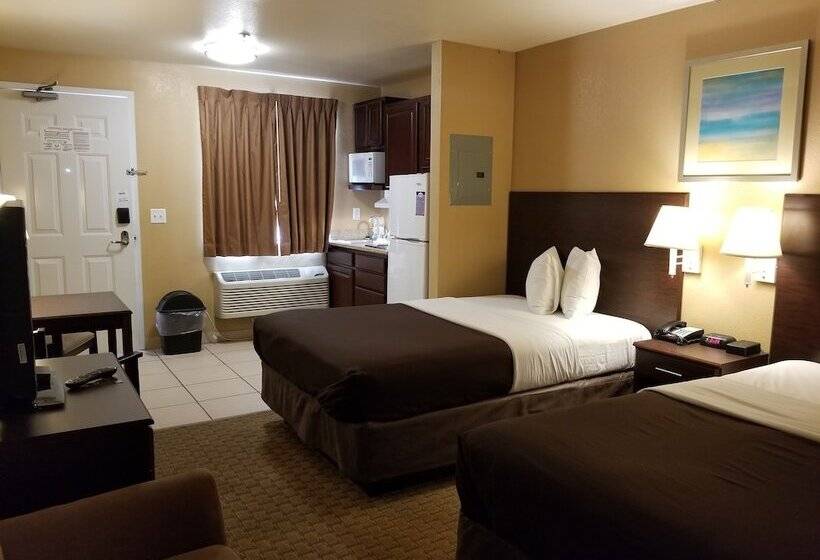 غرفه قياسيه سريرين مزدوجين, Suburban Studios Alamogordo