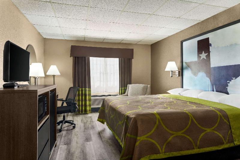 스탠다드 룸 킹사이즈 침대, Super 8 By Wyndham Gainesville Tx