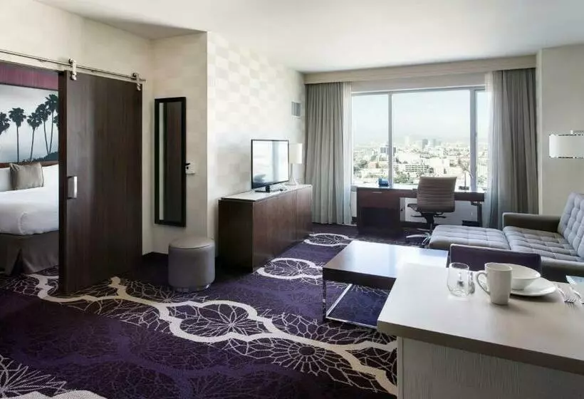 Deluxe-sviitti, Residence Inn By Marriott Los Angeles L.a. Live
