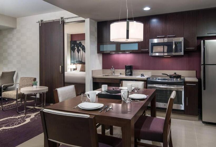 Люкс 2 Спальни, Residence Inn By Marriott Los Angeles L.a. Live