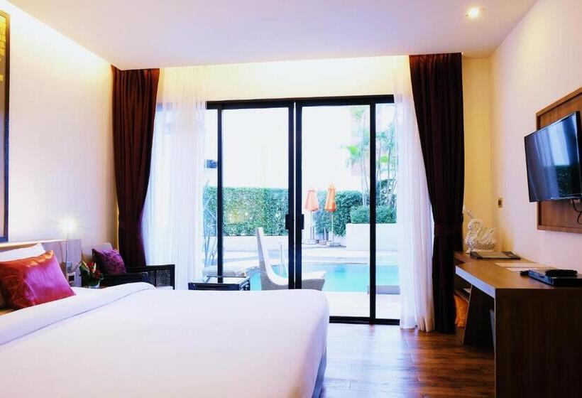 디럭스 룸, The Beach Heights Resort Sha Plus