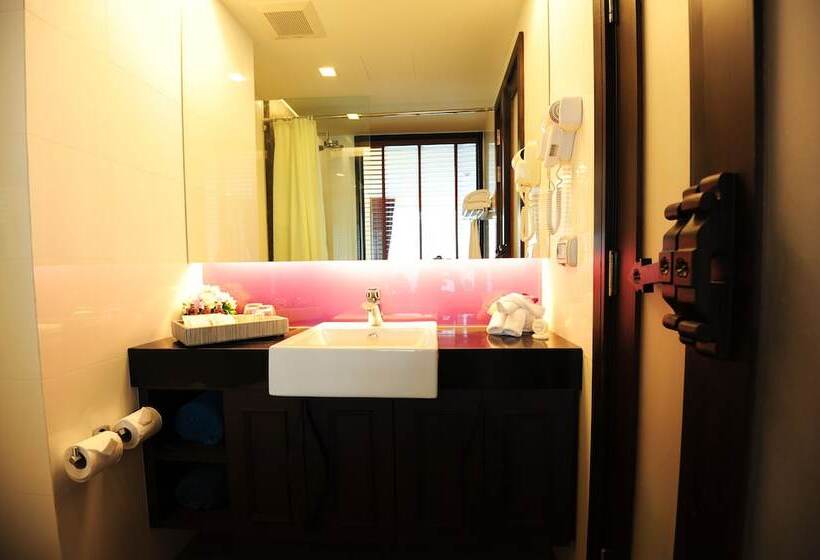 غرفة ديلوكس, The Beach Heights Resort Sha Plus