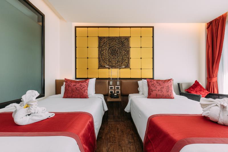 풀장 전망 디럭스 룸, The Beach Heights Resort Sha Plus