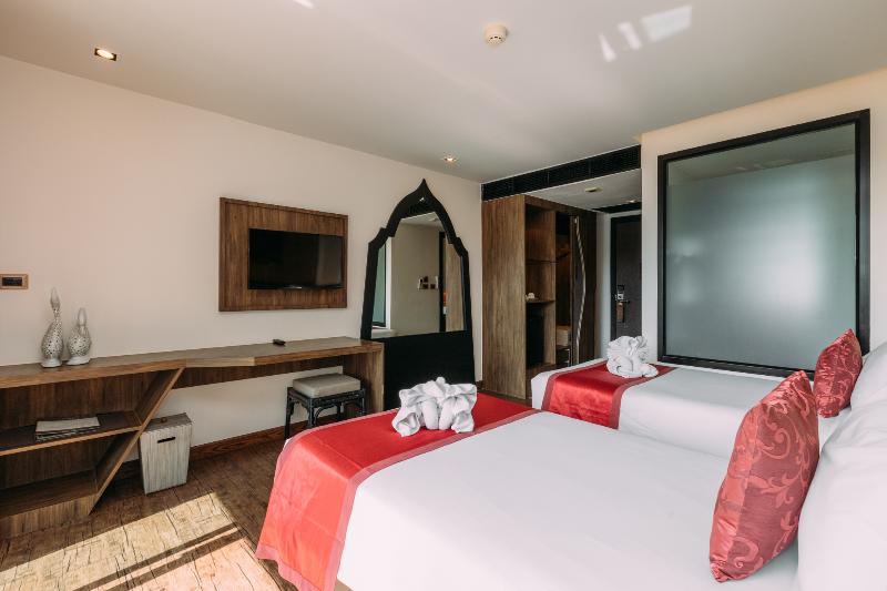 풀장 전망 디럭스 룸, The Beach Heights Resort Sha Plus