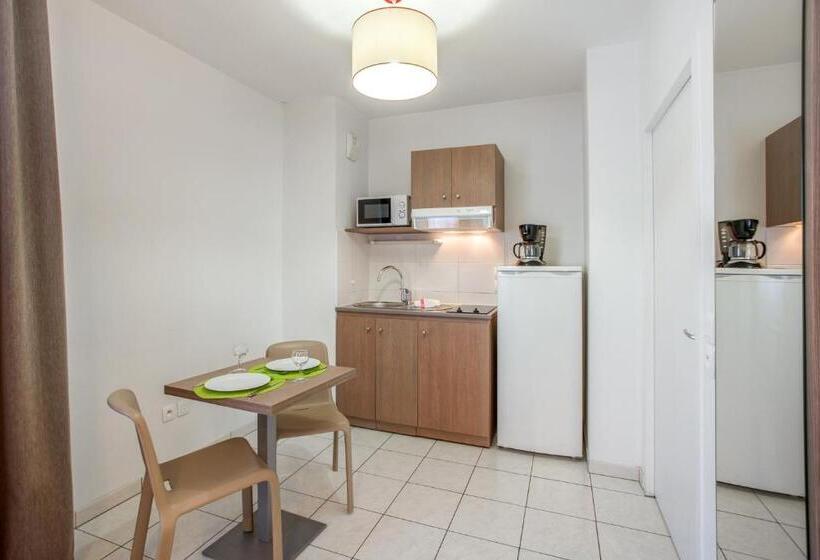 １ベッドルームのスーペリアアパートメント, Appart City Classic Annemasse Centre   Pays De Genève