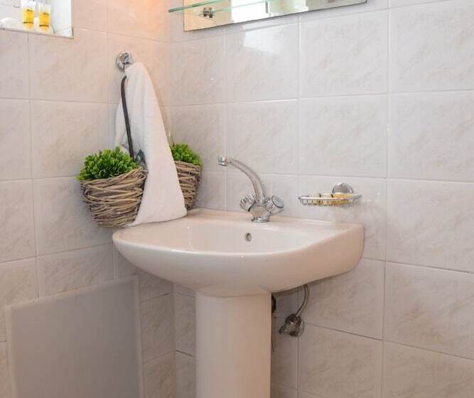 اتاق استاندارد با چشم‌انداز باغ, The Noverian Antama Organic Beach Resort Chania