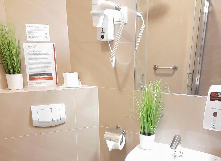 اتاق استاندارد یک نفره, Agit Congress&spa