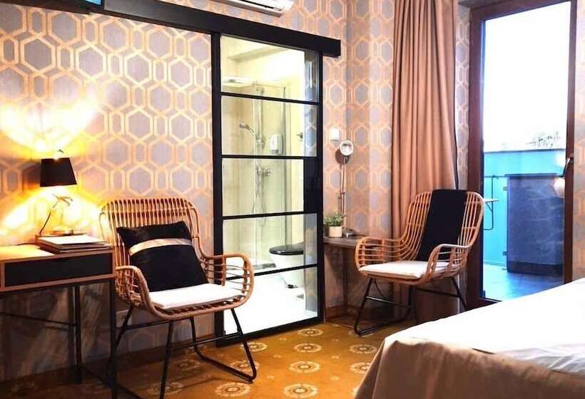 سوییت لوکس, Agit Congress&spa