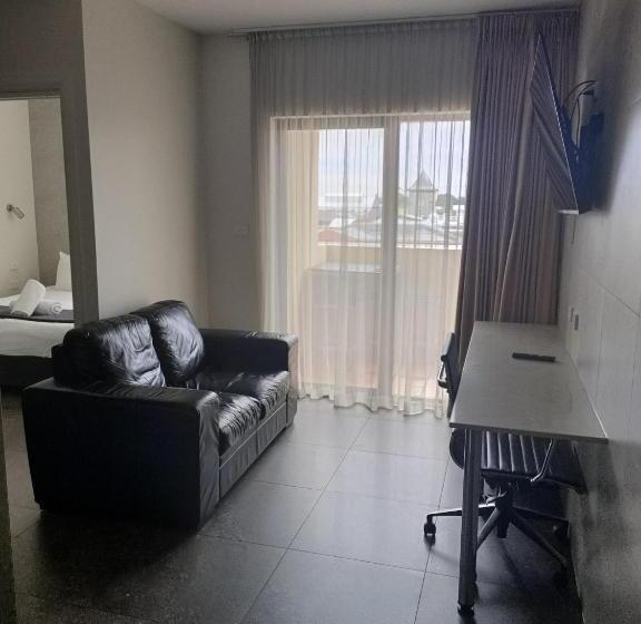 １ベッドルームのデラックスアパートメント, Boulevard On Beaumont