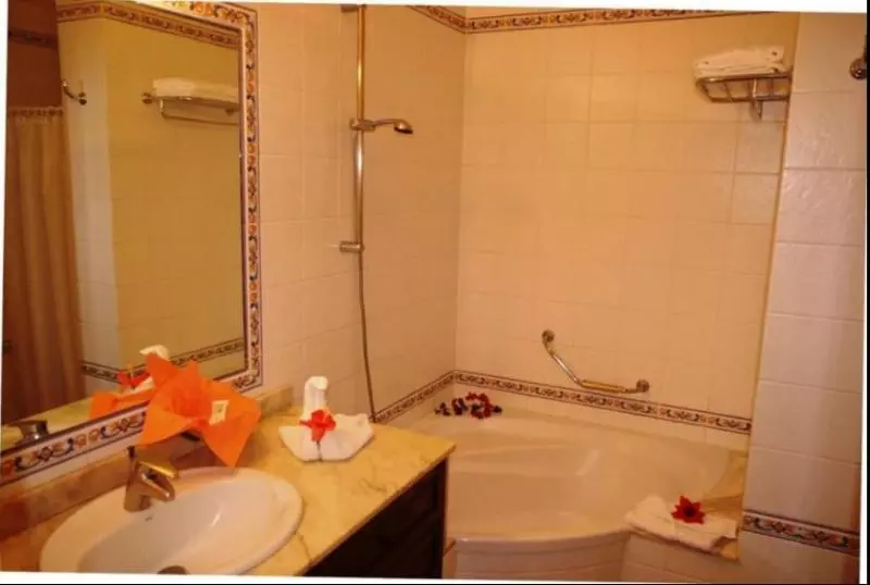 スタンダードスタジオ, Candlewood Suites Woodward, An Ihg