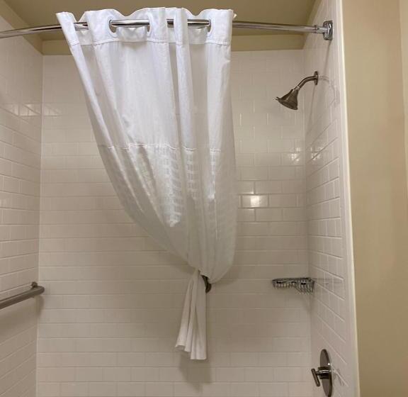 スタンダードルーム, Comfort Inn & Suites