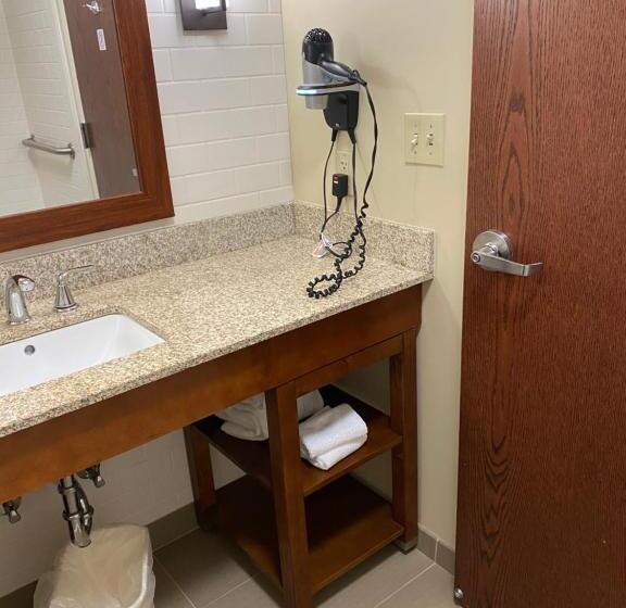 スタンダードルーム, Comfort Inn & Suites