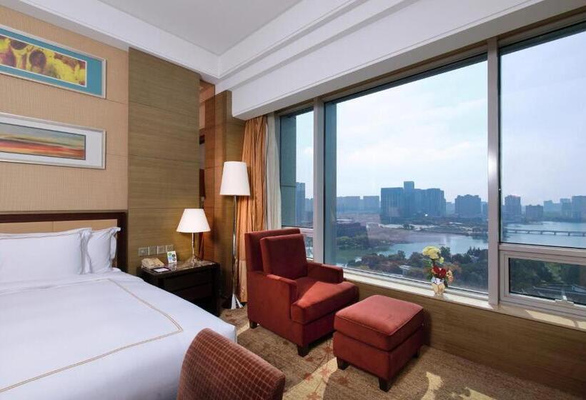 스탠다드 룸 킹사이즈 침대, Crowne Plaza Nanjing Jiangning, An Ihg