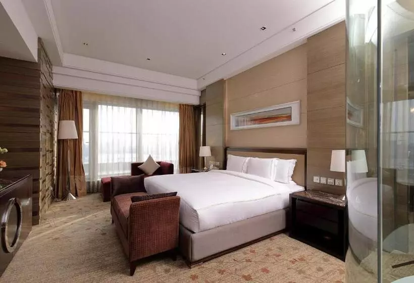 キングサイズベッドのスタンダードルーム, Crowne Plaza Nanjing Jiangning, An Ihg