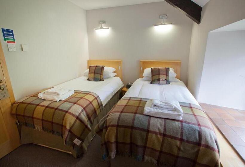 Номер Стандарт, Dartington Hall