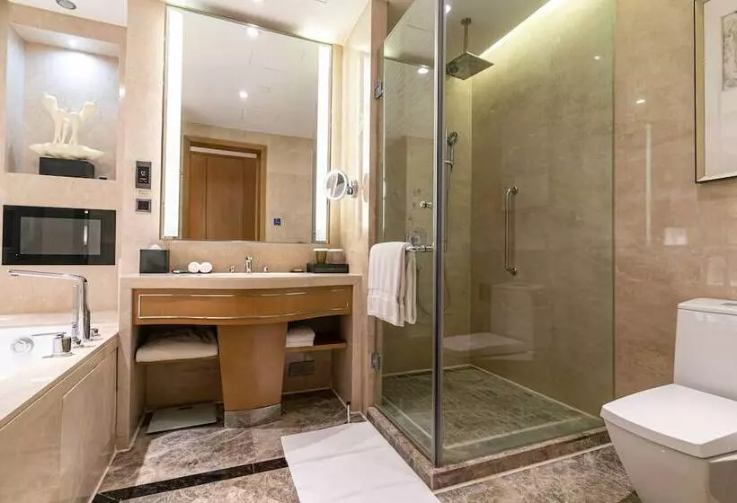 キングサイズベッドのエクゼクティブルーム, Doubletree By Hilton Hotel Guangzhou