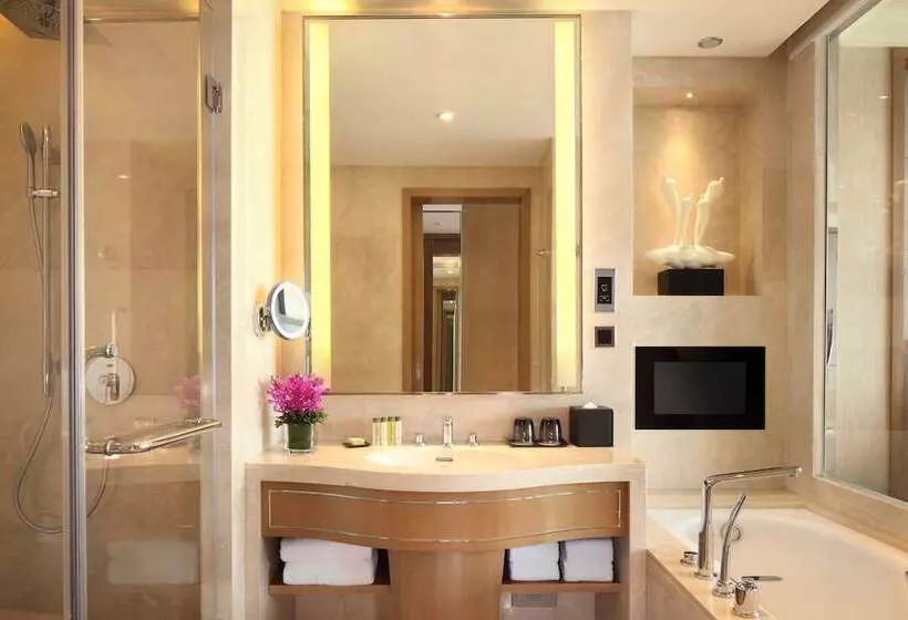 キングサイズベッドのエクゼクティブルーム, Doubletree By Hilton Hotel Guangzhou