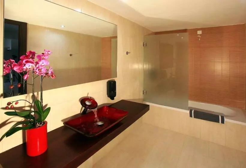 ジュニアスイート, Eurohotel Katrin Suites