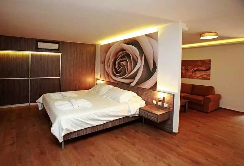 エクゼクティブスイート, Eurohotel Katrin Suites