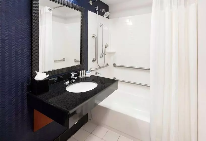 身障者適用スイートルーム, Fairfield Inn & Suites By Marriott Austin Parmer Tech Ridge