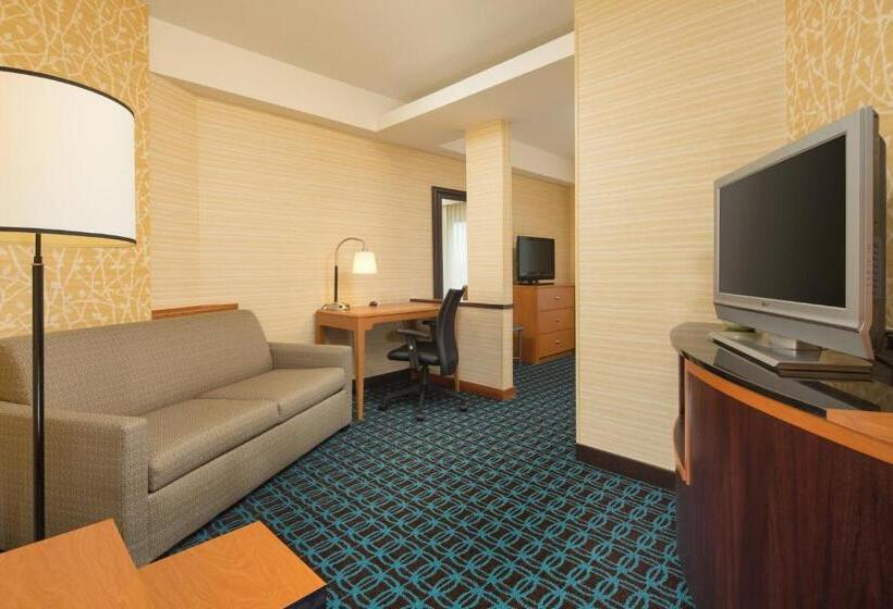 غرفة إدارية سرير كينج, Fairfield Inn And Suites Cleveland