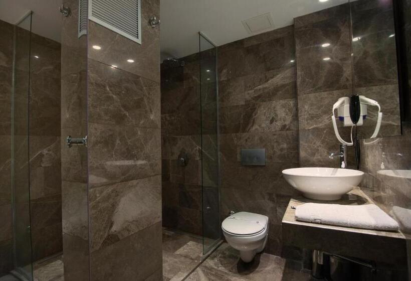 スーペリアールーム, Gk Regency Suites