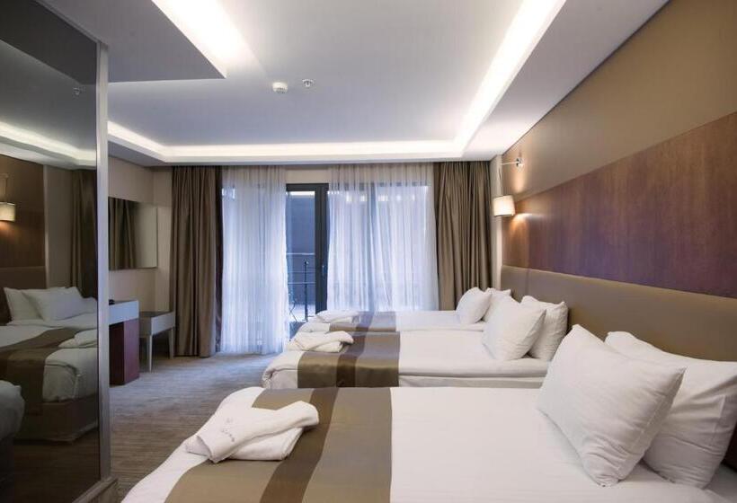 スタンダードトリプルルーム, Gk Regency Suites