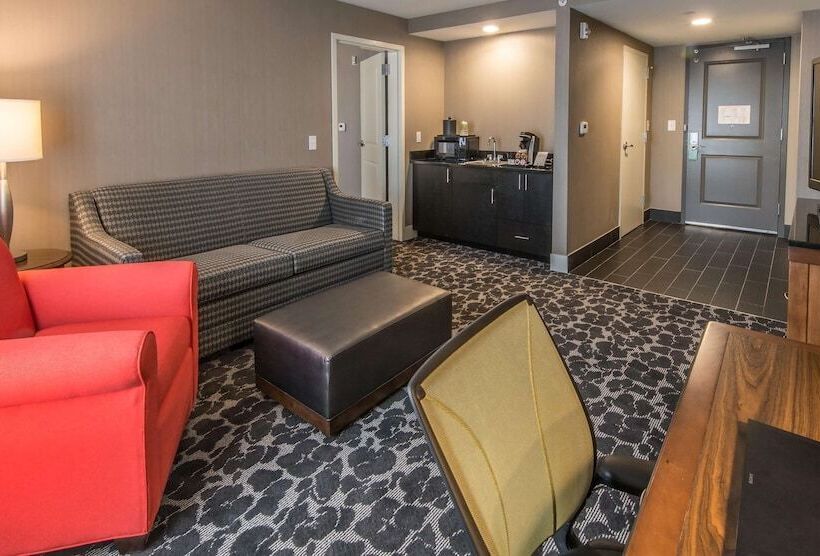 장애인을 위한 스위트, Hilton Garden Inn Charleston Waterfront/downtown
