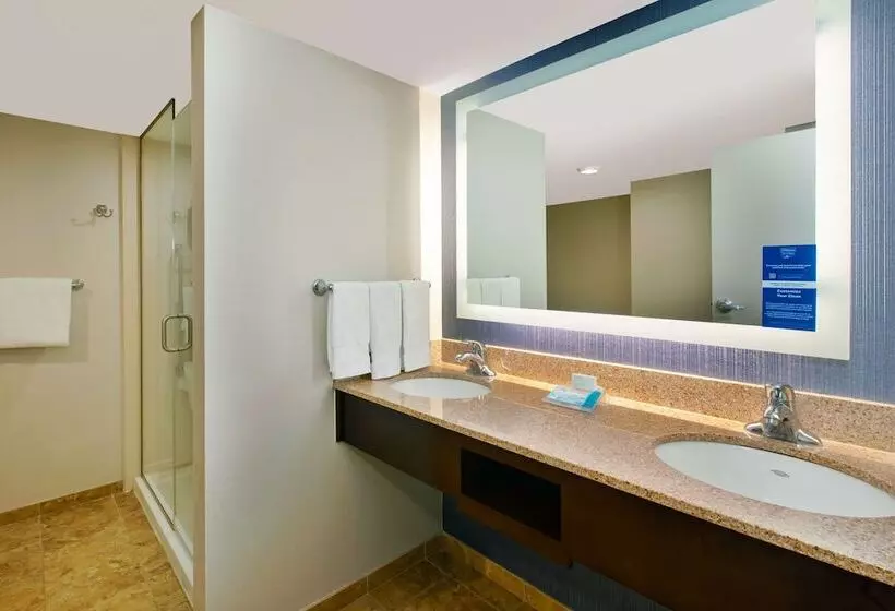 オーシャンビュースイート, Hilton Garden Inn Virginia Beach Oceanfront