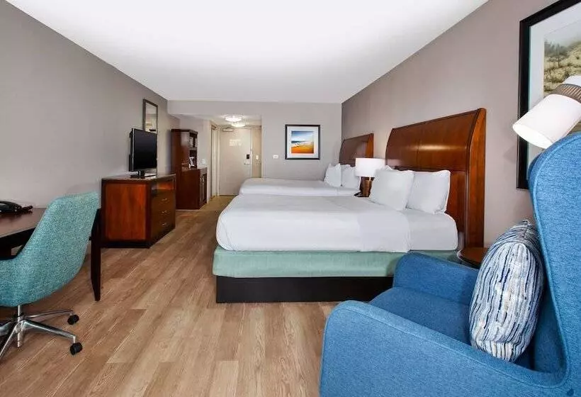 ２ダブルベッドのスタンダードルーム, Hilton Garden Inn Virginia Beach Oceanfront