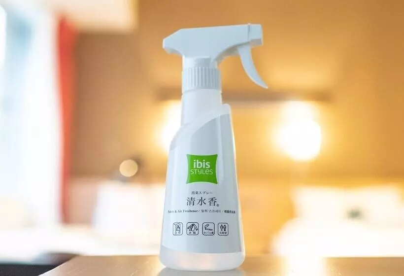 Economy-huone, Ibis Styles Kyoto Station