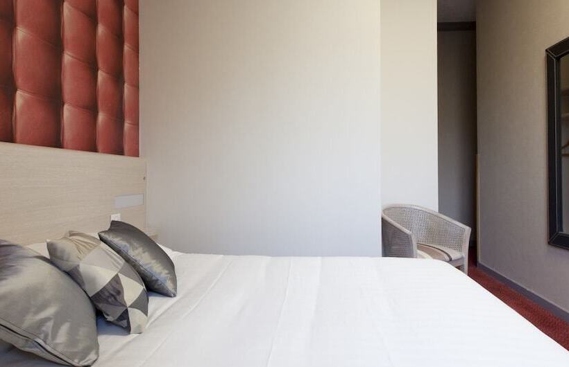 اتاق استاندارد, Logis Hôtel Duquesne