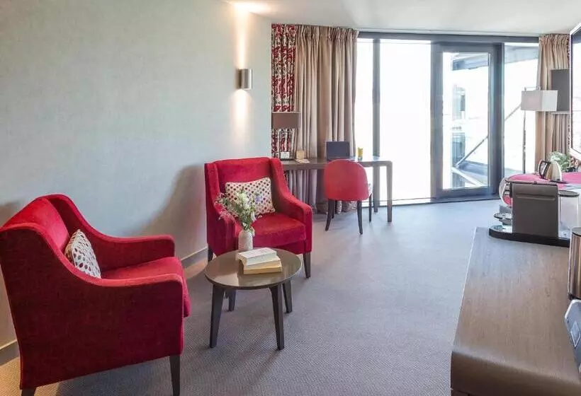 چشم‌اندازهای پهناور سوئیت جونیور, Mercure Clermont Ferrand Centre Jaude