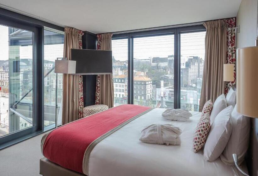 چشماندازهای پهناور سوئیت جونیور, Mercure Clermont Ferrand Centre Jaude